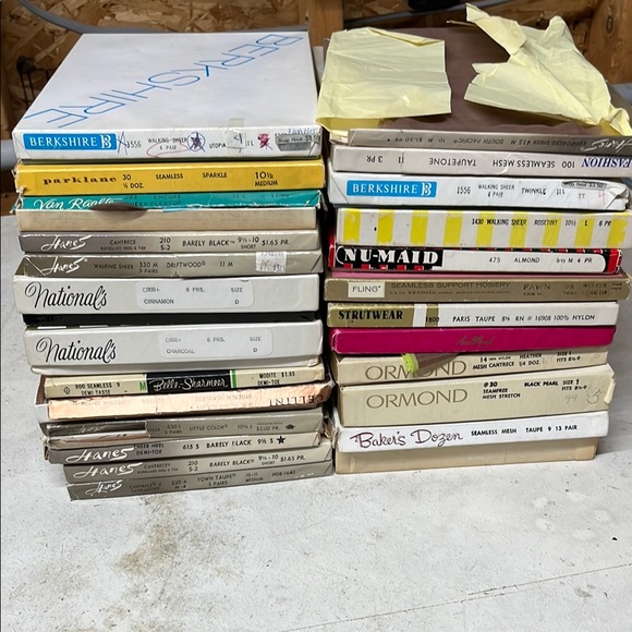 Vintage lot of Tights - Picture 1 of 5